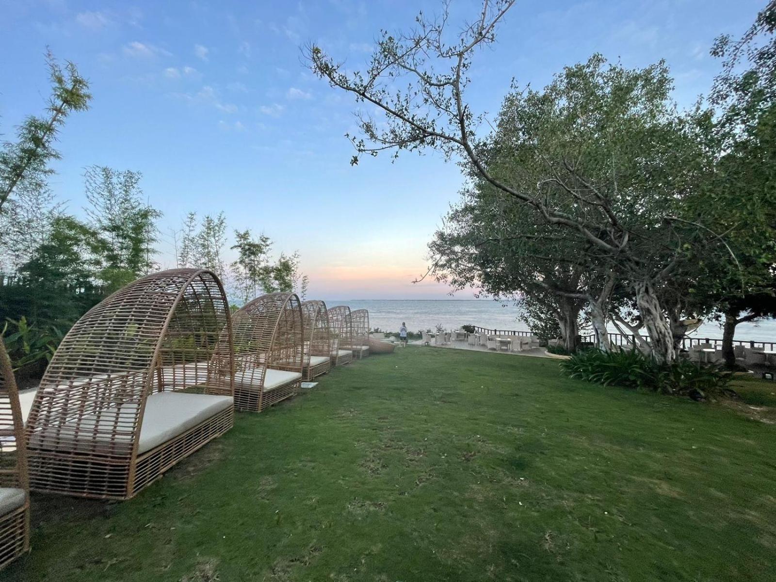 Punta Engaño Mactan Newtown 8 Boulevard Deluxe מראה חיצוני תמונה