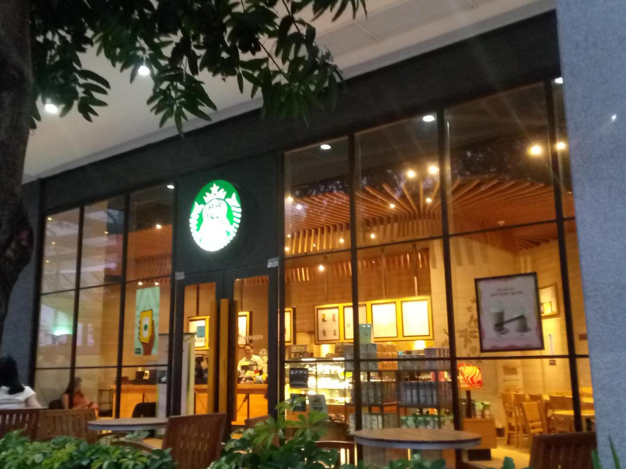 Punta Engaño Mactan Newtown 8 Boulevard Deluxe מראה חיצוני תמונה