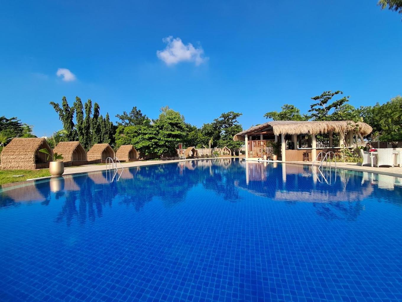 Punta Engaño Mactan Newtown 8 Boulevard Deluxe מראה חיצוני תמונה